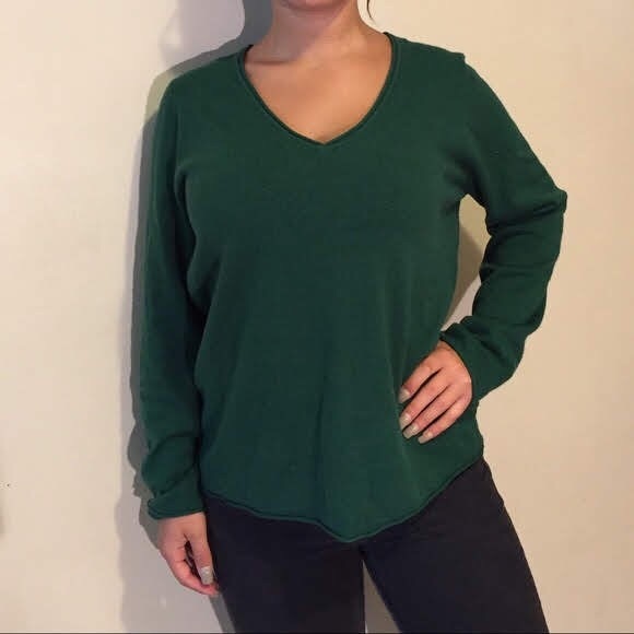 Green Sweater - Picture 2 of 5